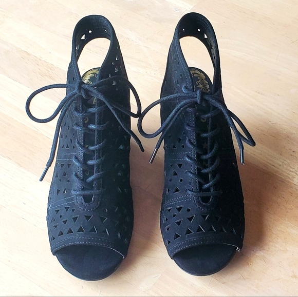 NEW Vintage style Cut-out Peeptoe Lace up Wedge Heels Ankle Black Shoes 5 1/2, 6 - Picture 2 of 7